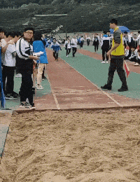 点击进入图库