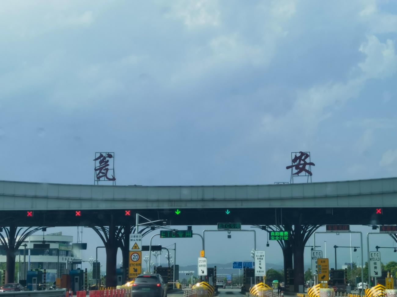 点击进入图库