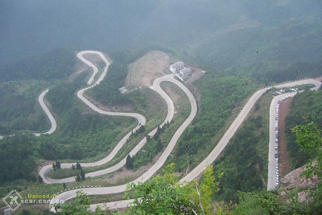 兴隆十八盘盘山道图片