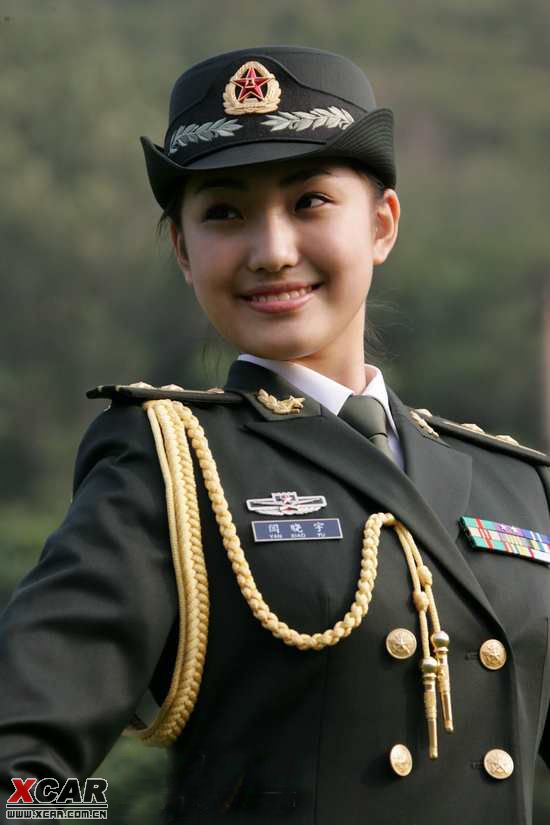 07式军服女兵图片