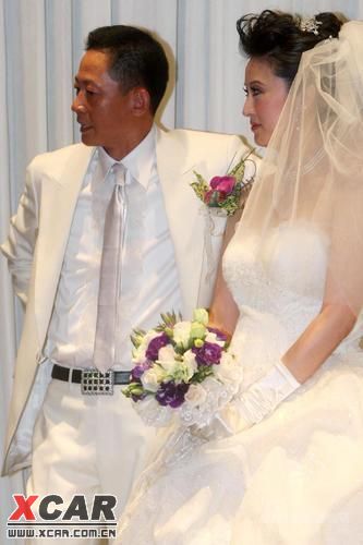 王志文结婚照图片